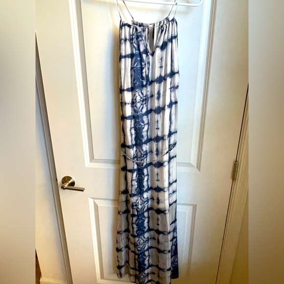 Subtle Luxury Blue and White Tie Dye Maxi Dress - Picture 3 of 4
